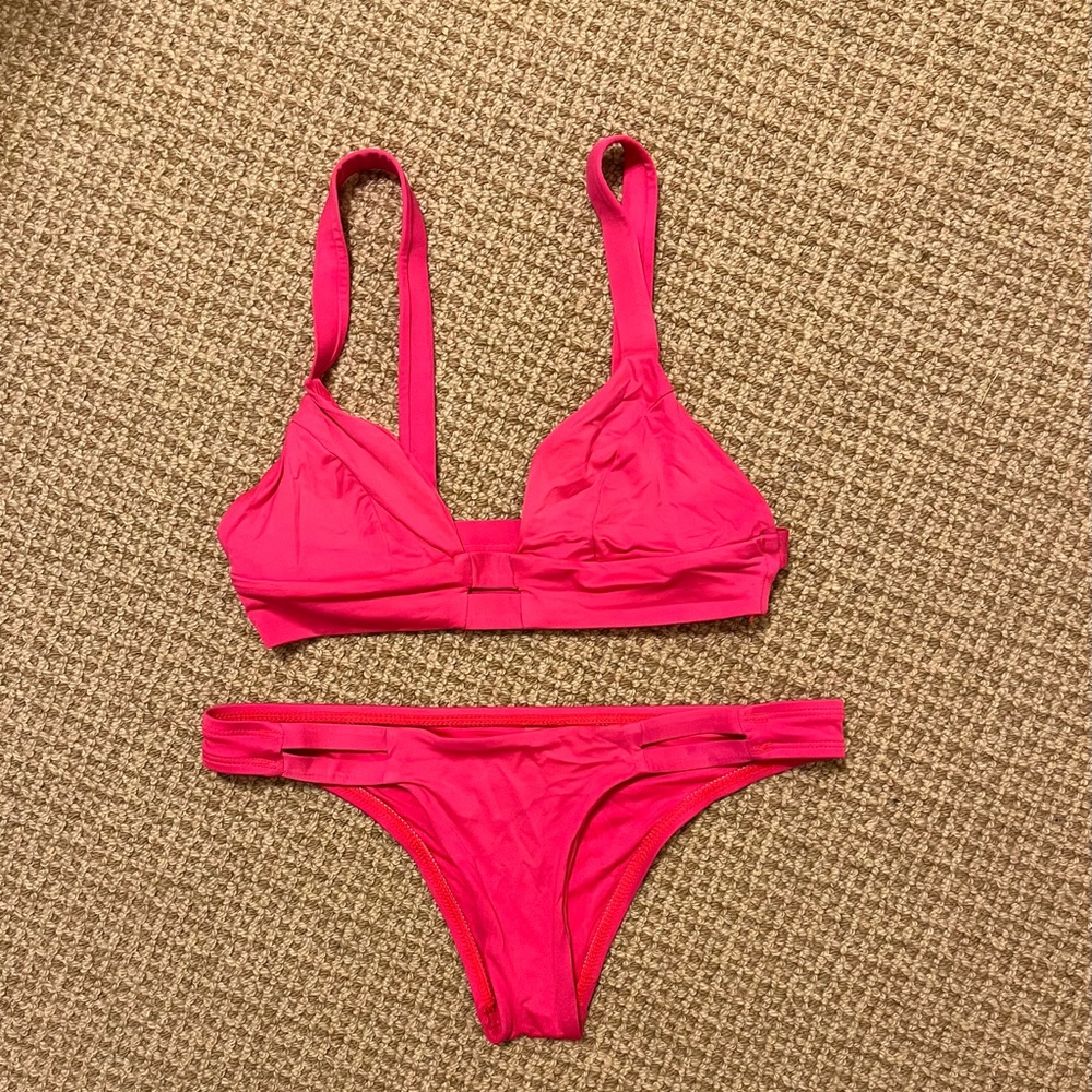 Vitamin A Neutra Bikini
